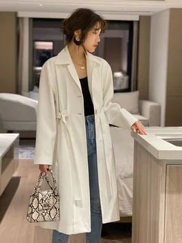 Design sentido blusão de mulheres 2021 primavera vestido nova versão coreana de médio a longo estilo frito Rua joelho camada fina