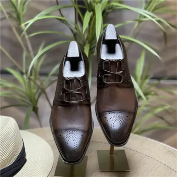 Homens De Oxford Brogues De Couro De Três Costura Do Dedo Do Pé Quadrado Salto Baixo Esculpida Laço Clássico Da Moda Business Casual Diário Homens Sapatos